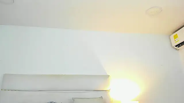 TaylorEvanss online show from 04.22.26