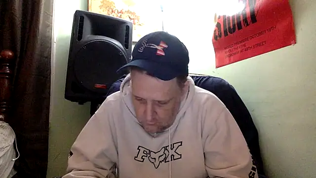 Snapshot of PhoenixFir1976 chatting on 01.05.25 PhoenixFir1976 online show from 01.05.25