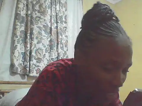 Smillie prety online show from 06.10.26