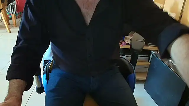 angelgarcia269 online show from 11.21.25