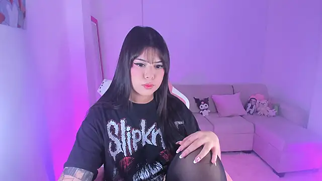 Snapshot of kityangelss chatting on 02.13.25 kityangelss online show from 02.13.25