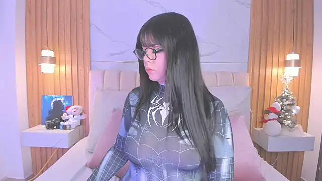 Snapshot of kityangelss chatting on 12.20.25 kityangelss online show from 12.20.25