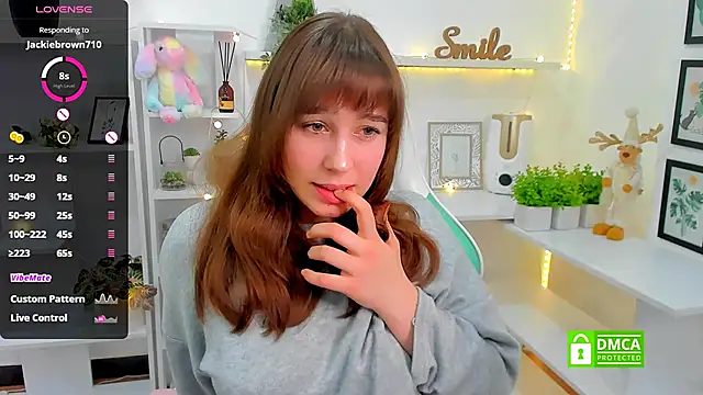  Eliizabeth  online show from 02.14.25