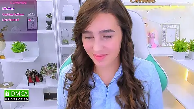  Eliizabeth  online show from 09.19.25