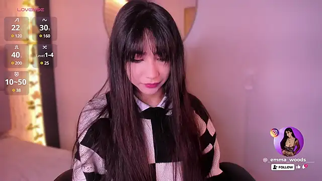 Snapshot of emma_woods_ chatting on 12.06.24 emma woods online show from 12.06.24