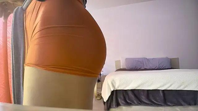 Snapshot of roxana_collins chatting on 03.13.26 roxana collins online show from 03.13.26