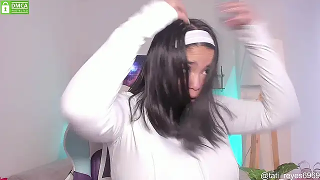 tati reyess online show from 09.26.25