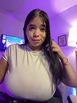 tati reyess online show from 04.19.26