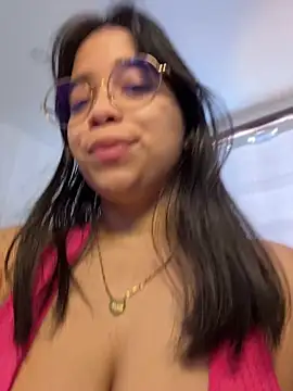 tati reyess online show from 07.06.26