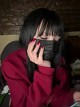 Snapshot of Mayoosh6 chatting on 02.15.25 Mayoosh6 online show from 02.15.25