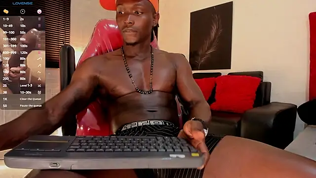 DannSmmith online show from 03.13.25