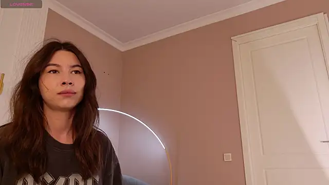 Marie Diaze online show from 05.03.26