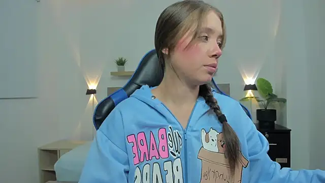 Snapshot of nataly_rodri chatting on 02.25.26 nataly rodri online show from 02.25.26