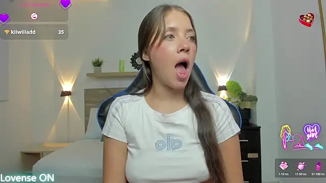 Snapshot of nataly_rodri chatting on 02.27.26 nataly rodri online show from 02.27.26