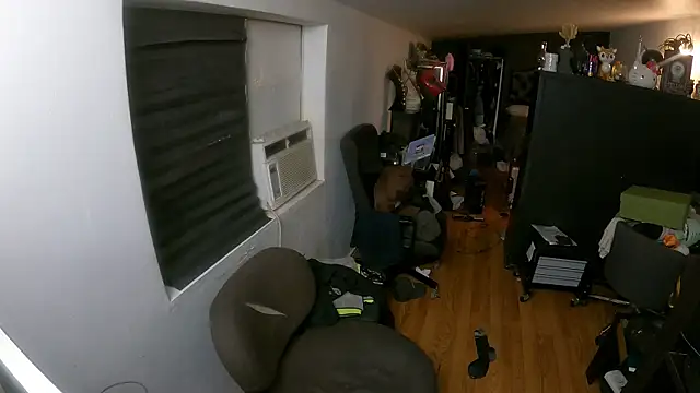 Snapshot of leanjamesdean chatting on 01.16.25 leanjamesdean online show from 01.16.25