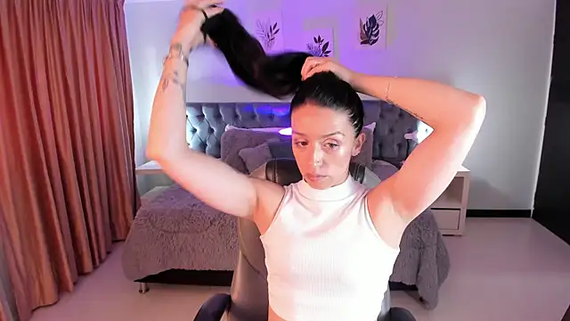 Kristen Garner online show from 01.12.26