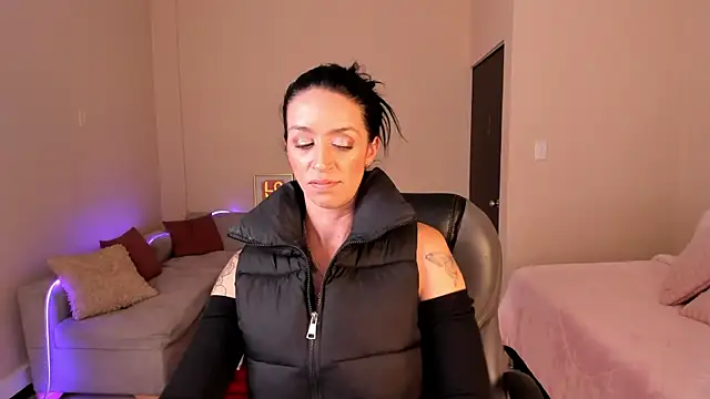 Kristen Garner online show from 05.28.26