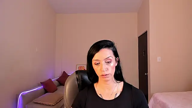 Kristen Garner online show from 06.22.26