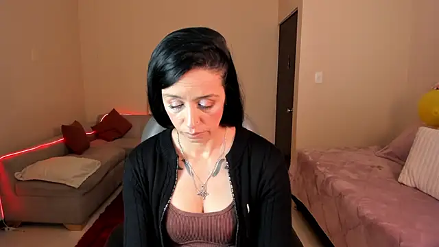 Kristen Garner online show from 06.30.26