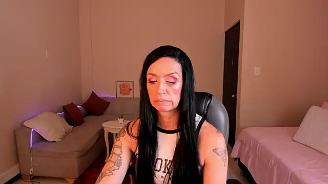 Kristen Garner online show from 07.09.26