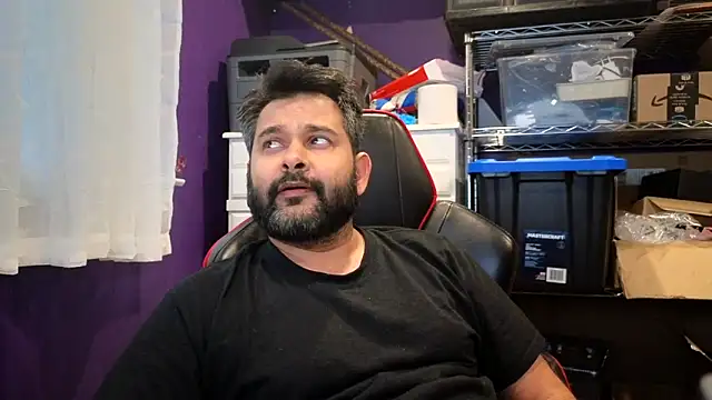 Sakhtlaundaz online show from 10.30.25