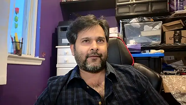 Sakhtlaundaz online show from 01.08.26