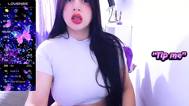 Snapshot of siddhixxx_592 chatting on 12.17.24 siddhixxx 592 online show from 12.17.24