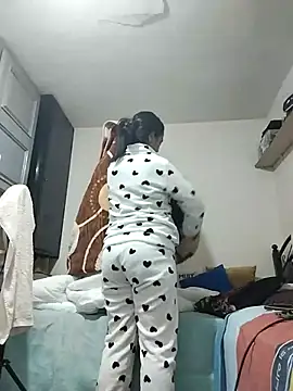 lolo890 online show from 12.19.25