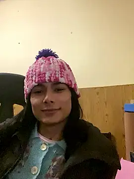 Snapshot of calliemaggotbone chatting on 01.07.26 calliemaggotbone online show from 01.07.26