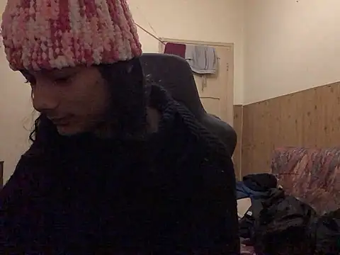 Snapshot of calliemaggotbone chatting on 01.16.26 calliemaggotbone online show from 01.16.26