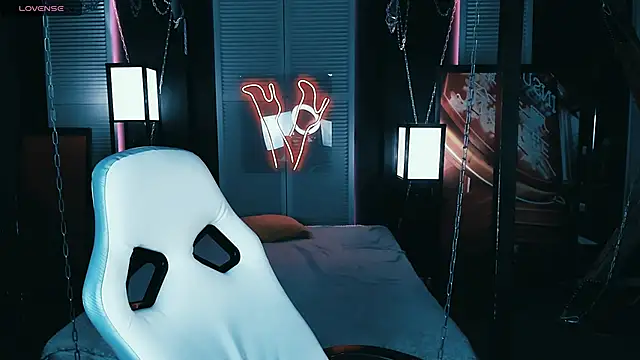 Snapshot of Noah_ElmerX chatting on 02.02.25 Noah ElmerX online show from 02.02.25