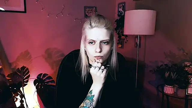 Noah ElmerX online show from 10.25.25