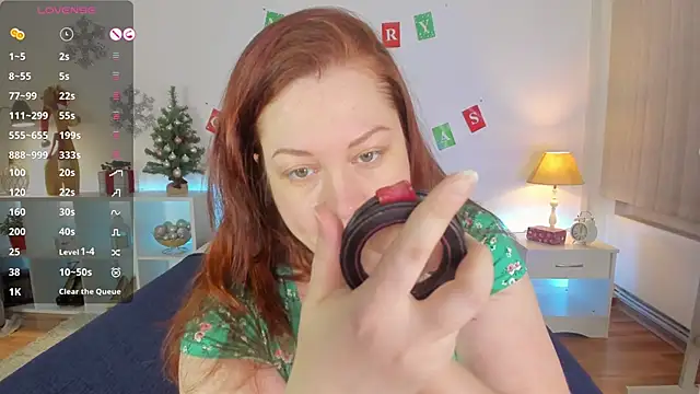 Snapshot of CutieGinger chatting on 12.29.24 CutieGinger online show from 12.29.24