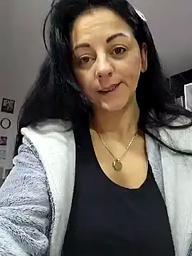 Snapshot of bruneta_sexy23 chatting on 02.06.25 bruneta sexy23 online show from 02.06.25