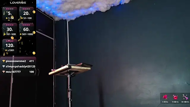 Layla miss online show from 12.18.24