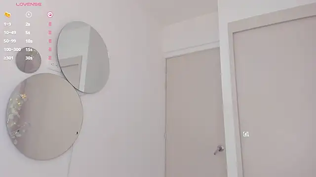 mia yourmommy online show from 03.02.25