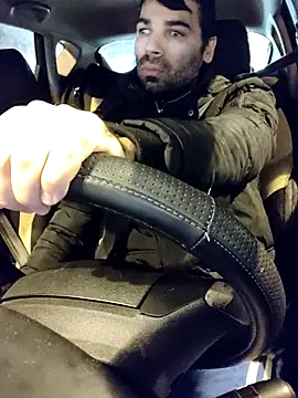 Snapshot of J0nyhson chatting on 11.20.25 J0nyhson online show from 11.20.25