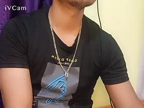 Snapshot of felix_dion chatting on 01.19.25 felix dion online show from 01.19.25