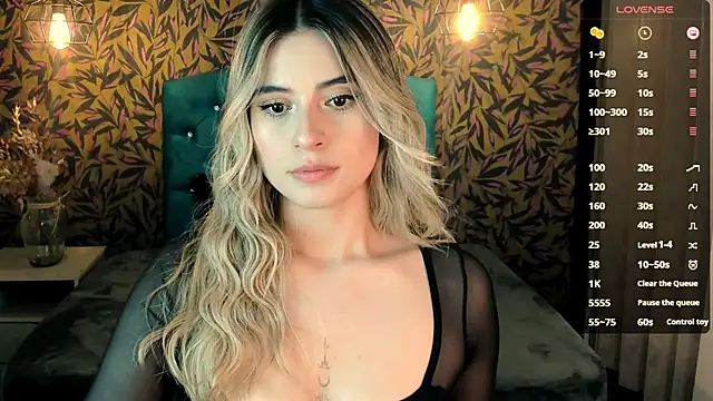 KiaraCarter online show from 01.27.25