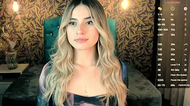 KiaraCarter online show from 01.30.25