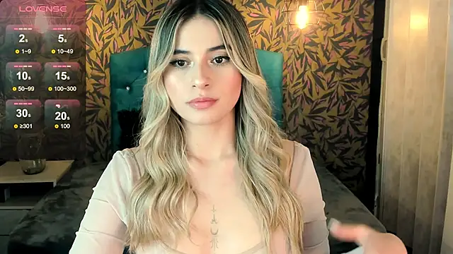 KiaraCarter online show from 01.31.25