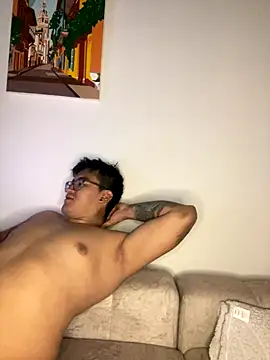 AgathaGeorgiou online show from 10.30.25