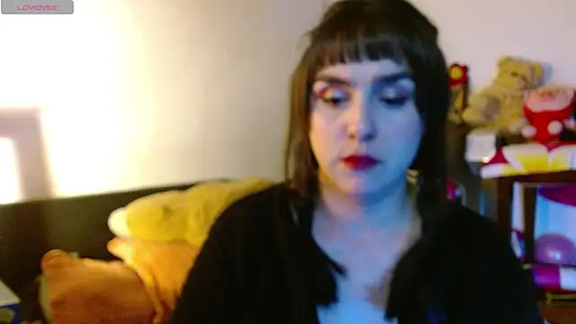 Snapshot of collette_beaufoy_ chatting on 07.30.26 collette beaufoy online show from 07.30.26