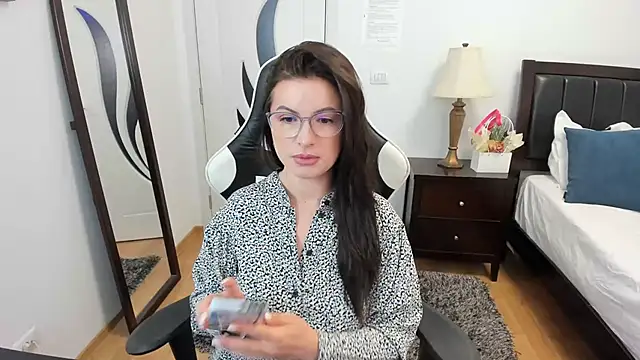 AmyPure  online show from 05.07.26