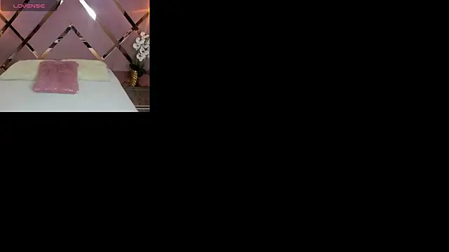 SHANONCLARK online show from 03.12.25