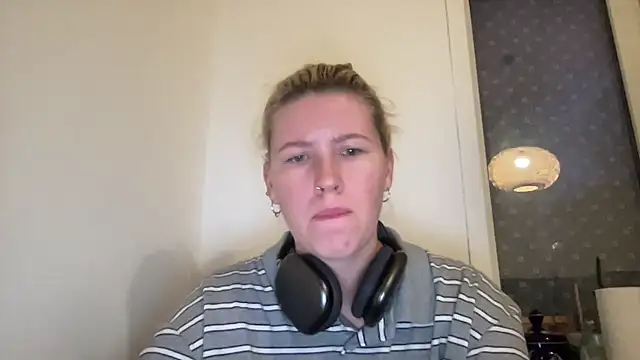 moonamii online show from 12.21.24