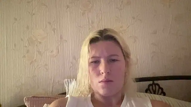 moonamii online show from 12.24.24