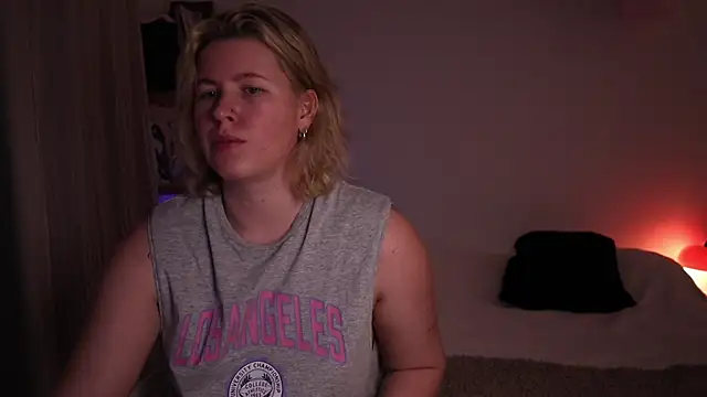 moonamii online show from 01.05.26