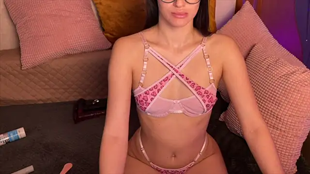 amanda strong online show from 05.11.26