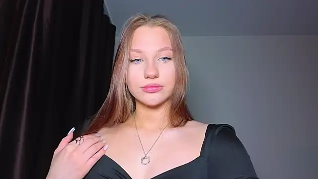 MiaKeler online show from 02.12.25